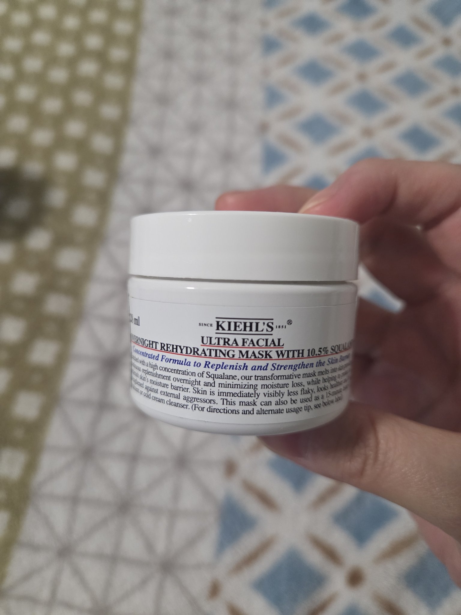 Kiehl's Ultra Facial Overnight Rehydrating Mask jar