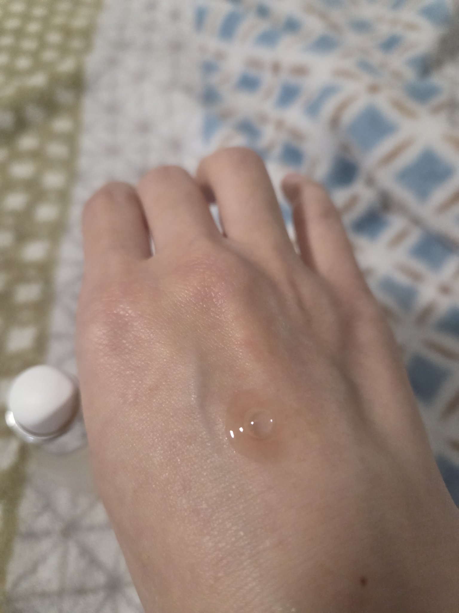 Darphin Intral Rescue Serum bottle